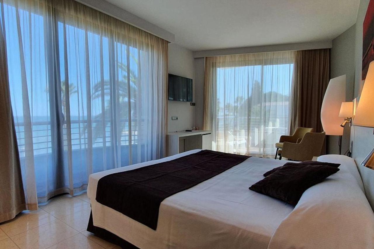 Hotel Miami Mar ซันต์การ์เลสเดลาราปีตา ภายนอก รูปภาพ